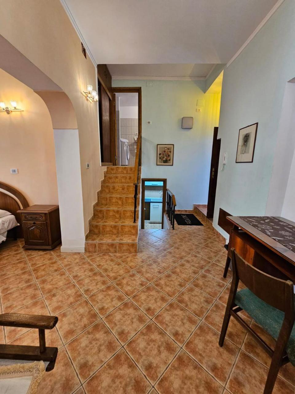 Vila Flavia B&B Constanta Luaran gambar