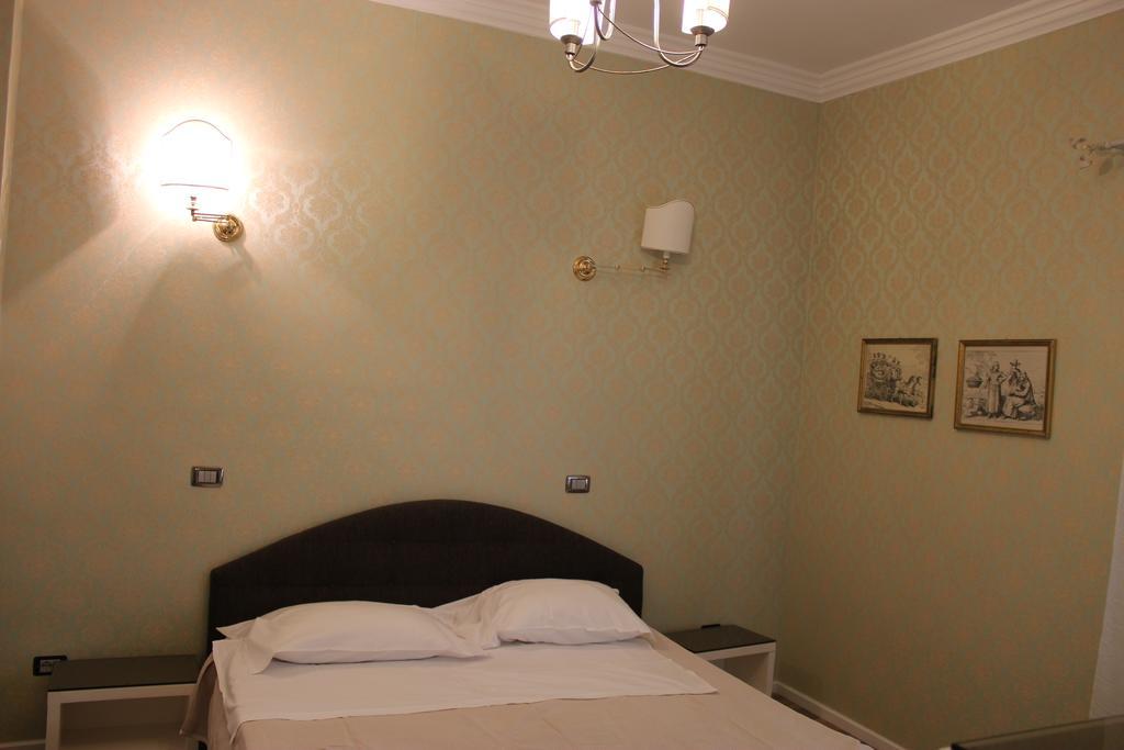 Vila Flavia B&B Constanta Luaran gambar